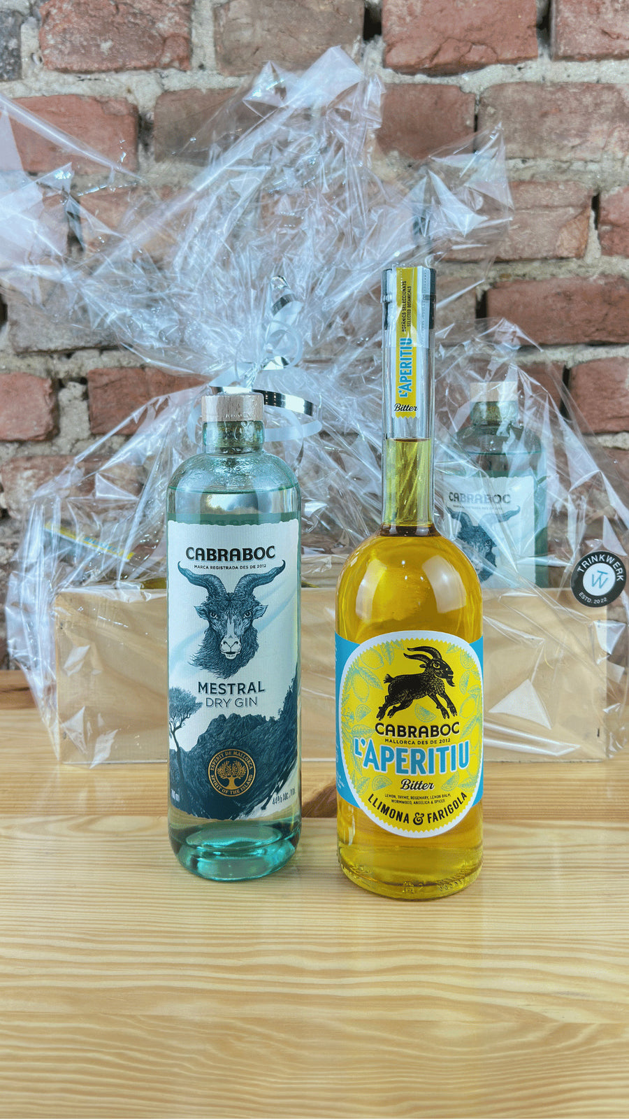 Cabraboc Aperitif und Mestral Dry Gin